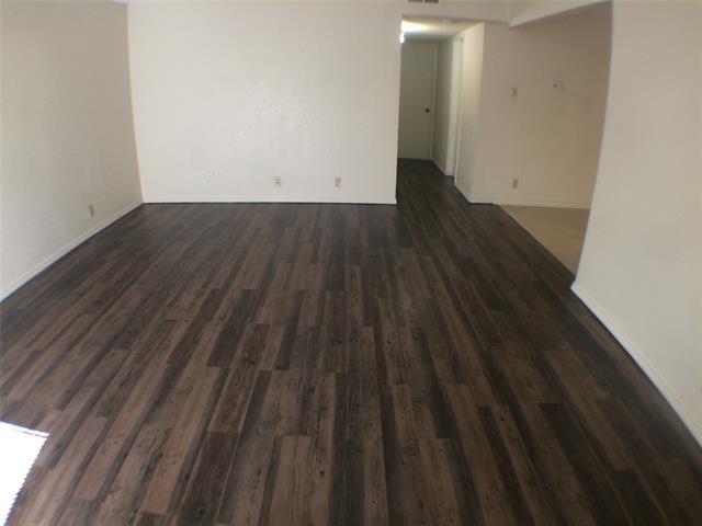 Building Photo - 2814 Ridgecrest Dr