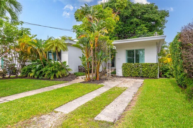 Foto del edificio - 9016 Garland Ave