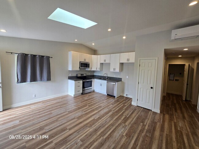 Photo - HAMILTON600 Apartment