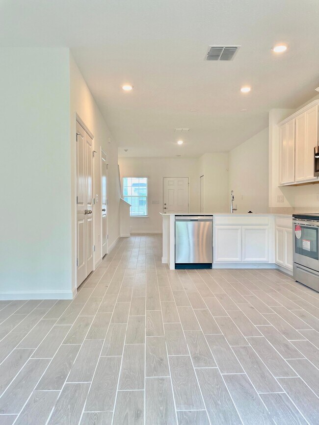 Foto del edificio - 3409 SW 34th Ave
