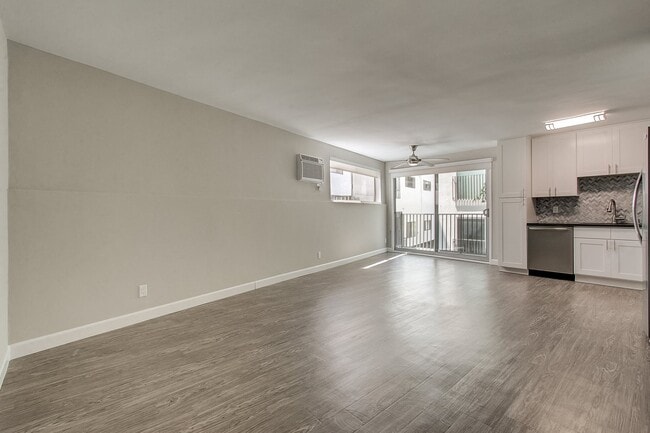 Interior Photo - eight70