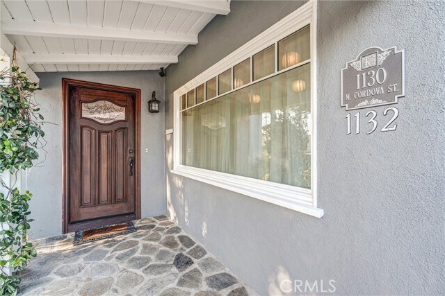 Foto del edificio - 1130 N Cordova St