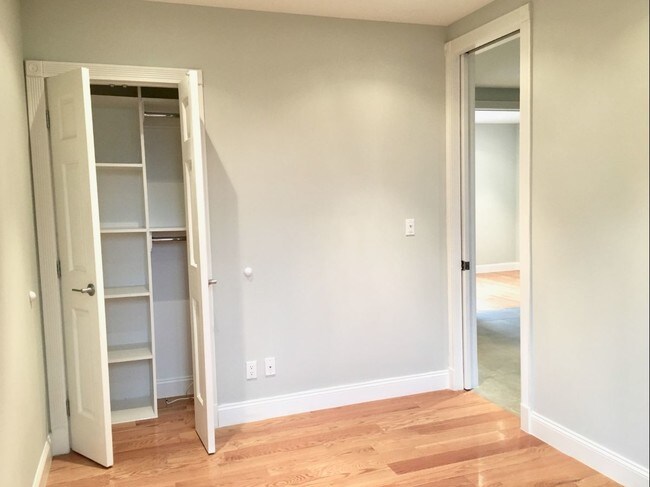 Foto del edificio - 854 W 180th St