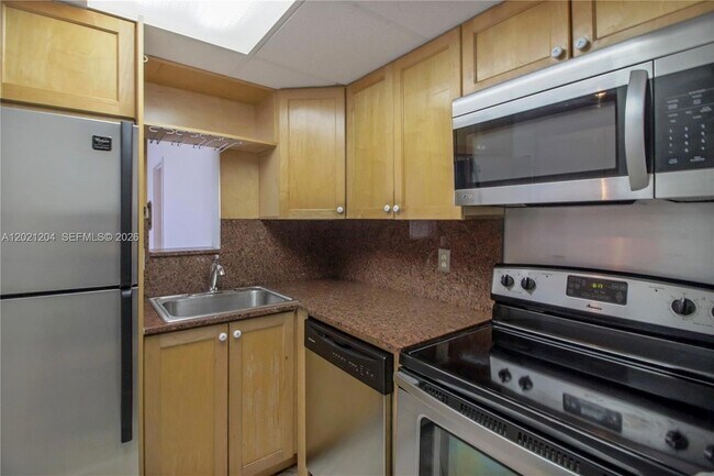 Foto del edificio - 800 West Ave