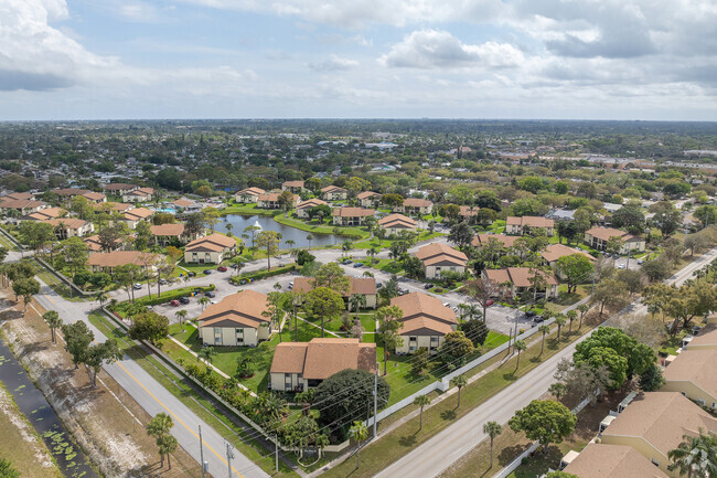 Foto del edificio - Pine Ridge South II
