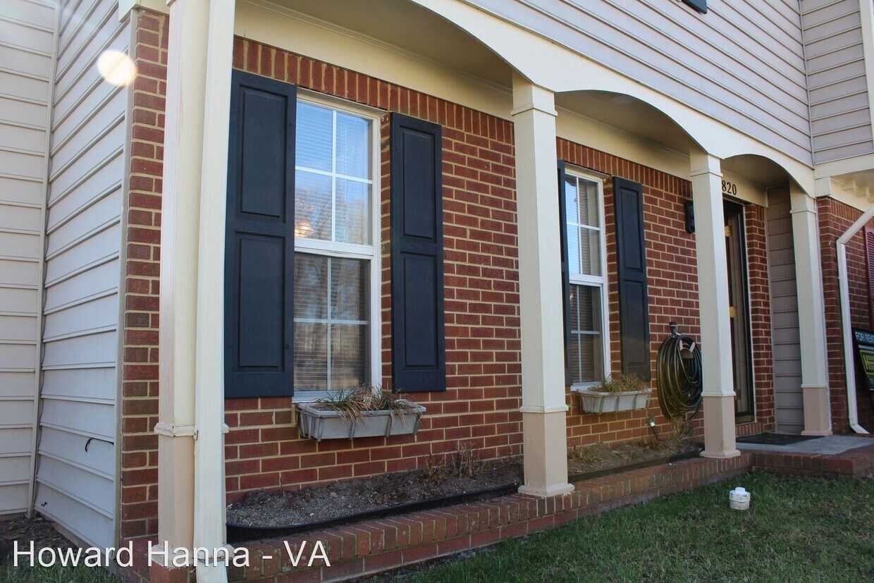 Primary Photo - 3 br, 1.5 bath House - 820 Huntly Court