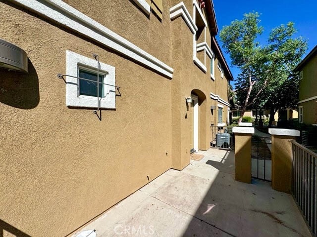 Building Photo - 25826 Iris Ave