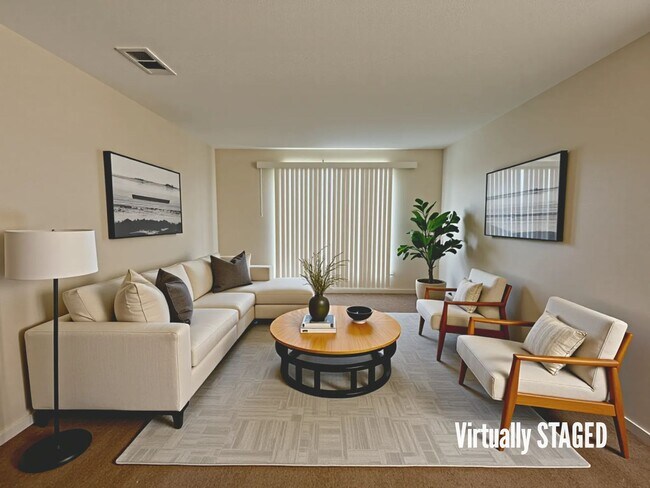 Foto del edificio - 4304 Lake Rd