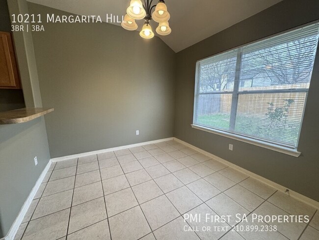 Building Photo - 3-Bedroom, 2.5-Bathroom Home – Move-In Rea...