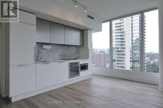 Building Photo - 85 Wood St