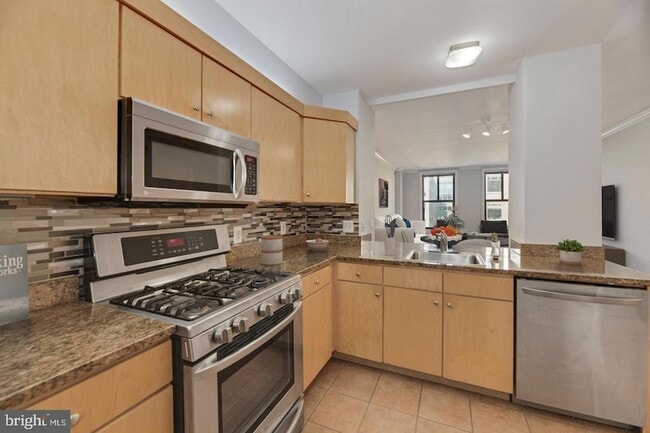 Building Photo - 616 E Street NW Unit 1020