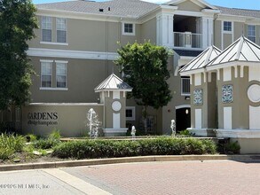 Building Photo - 8290 Gate Pkwy W