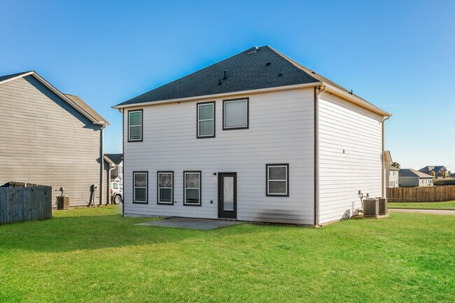 Foto del edificio - 26364 Valley Ridge Rd