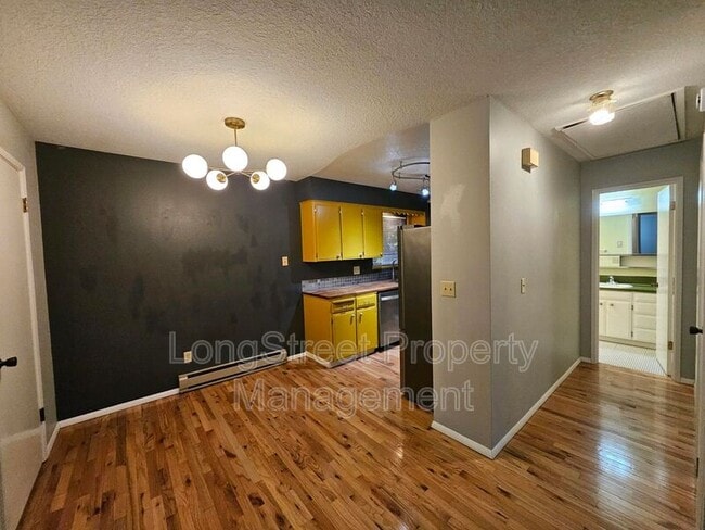 Foto del edificio - 4620 NE Broadway