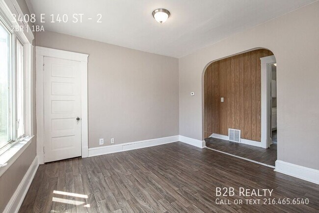 Foto del edificio - 3408 E 140th St