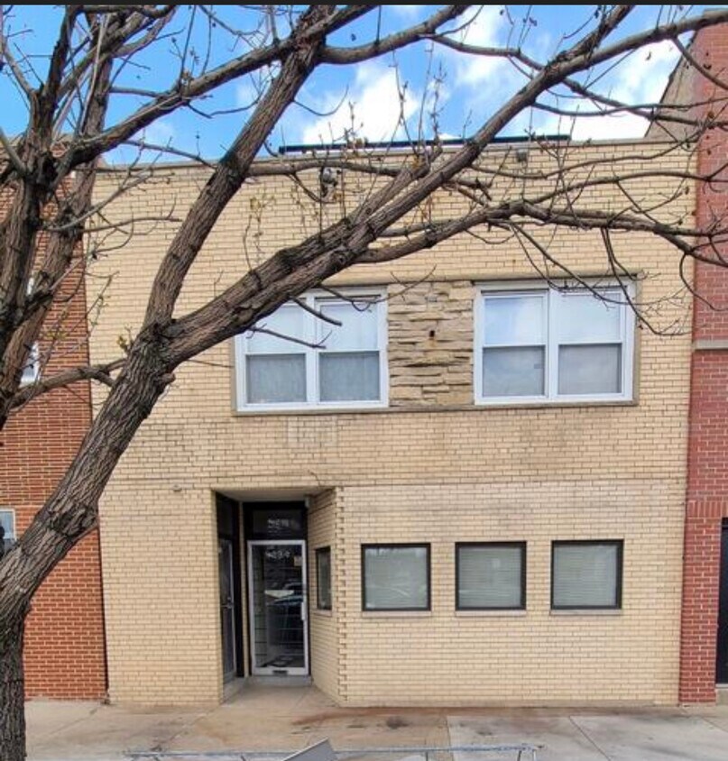 5234 W Irving Park Rd Unit 2, Chicago, IL 60641 Rentals in Chicago at