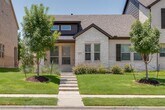 Foto principal - 1237 Pebblebrook Dr