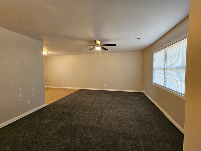 Living Room - 219 N Front St