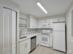Building Photo - 4205 N University Dr