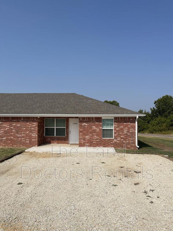 Primary Photo - 13804 County Rd 1554