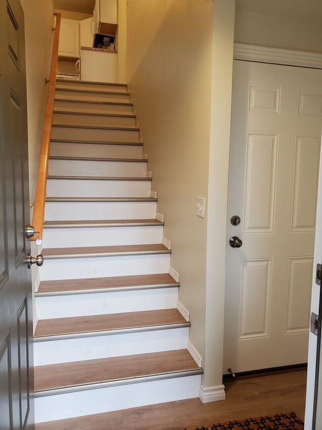 Foto del edificio - Newer Construction 2 Bedroom, 1 Bathroom, OREGON CITY Ready To Lease!