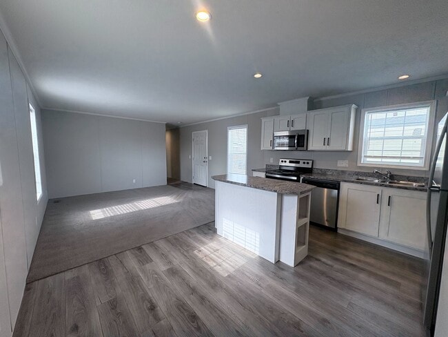 Foto del edificio - 10610 State Rte 762