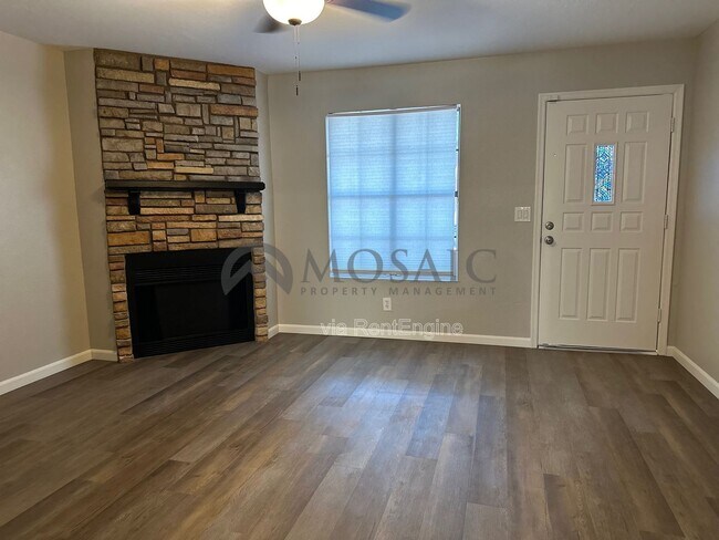 Foto del edificio - 3491 N Arizona Ave