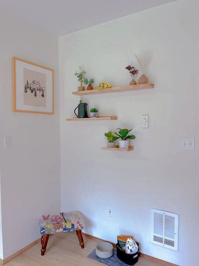 Building Photo - 226 Paradise Dr