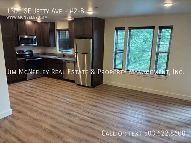 Foto del edificio - 1301 SE Jetty Ave