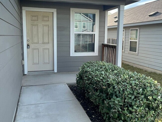 Foto del edificio - 3 Bedroom Single Family Home in San Antonio