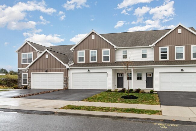 Foto del edificio - 7870 Briarwood Dr