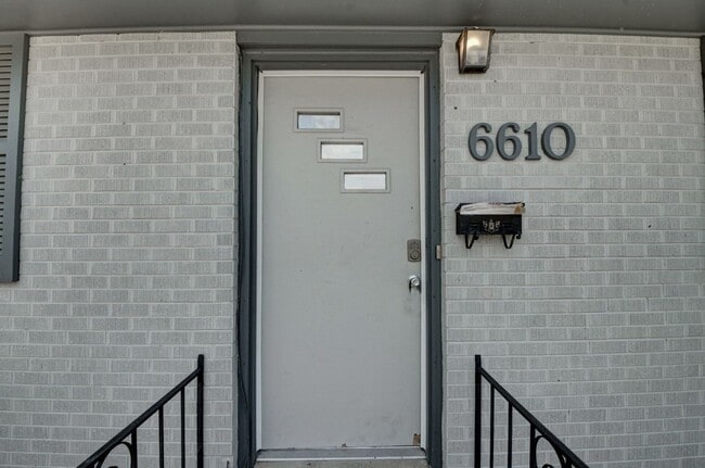 Photo - $2,595- 4 Bed, 2 Bath Home in Arvada with ...