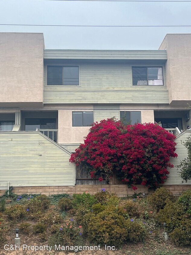 Primary Photo - 2 br, 1.5 bath House - 1625 Ramona Ave.
