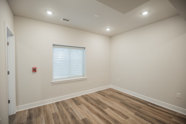 Photo - 3707 Haverford Ave Apartment