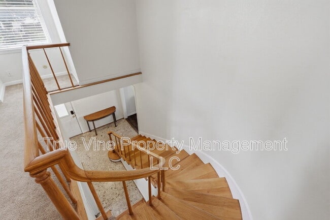 Foto del edificio - 2423 W Gramercy Pl