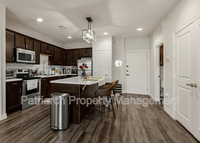 Photo - 1026 Foster Ave Apartment