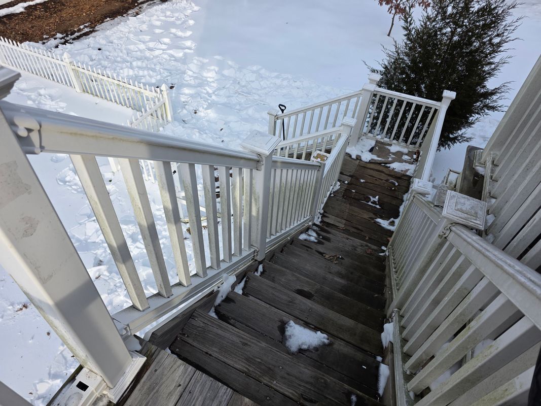 Building Photo - 140 Lake Ave S