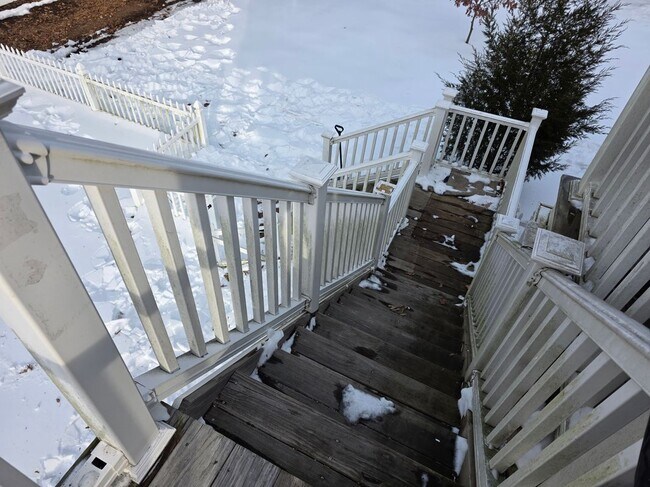 Foto del edificio - 140 Lake Ave S