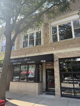 Building Photo - 7518 Madison St