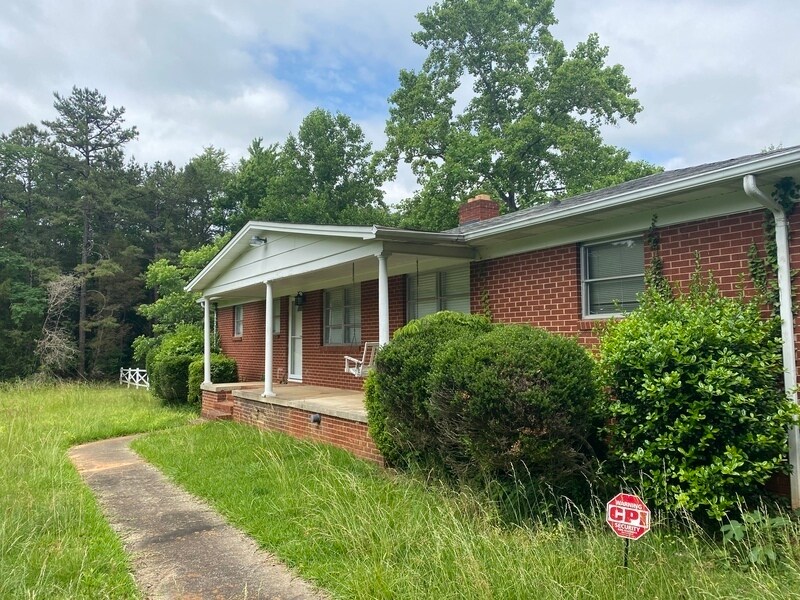 12608 Rocky River Church Rd, Charlotte, NC 28215 House Rental in