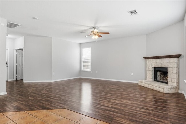 Foto del edificio - 5313 Park At Woodlands Dr