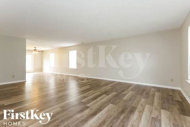 Building Photo - 2297 Westmere Dr