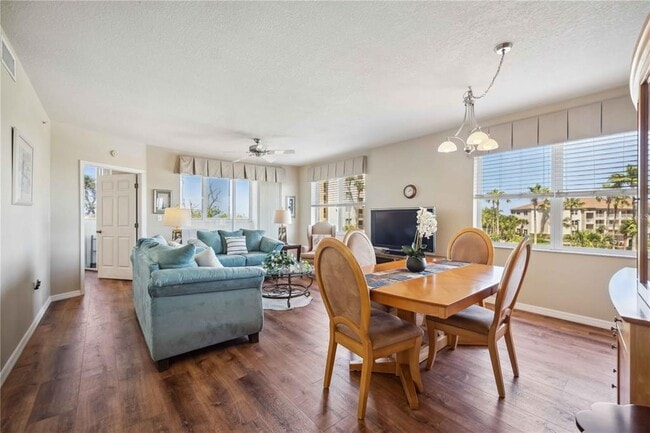 Foto del edificio - 2625 Terra Ceia Bay Blvd