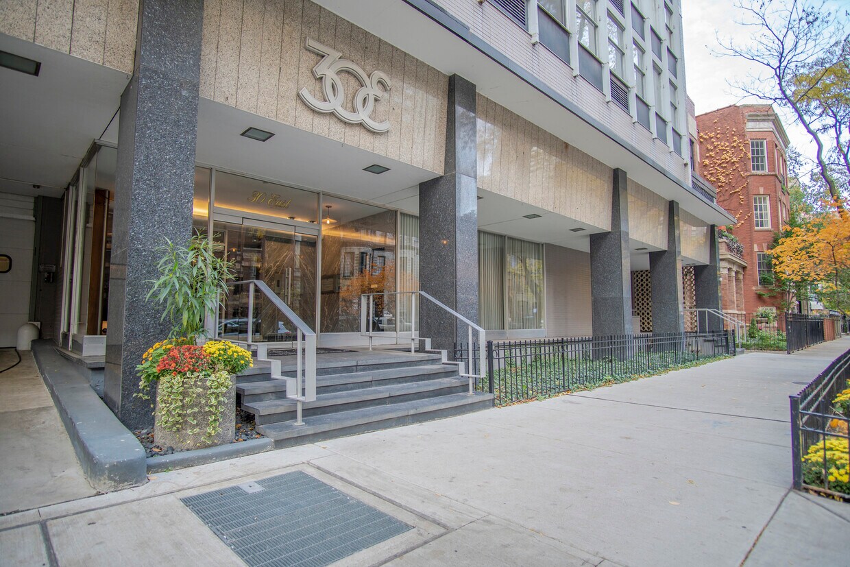 Foto principal - 30 E Elm St