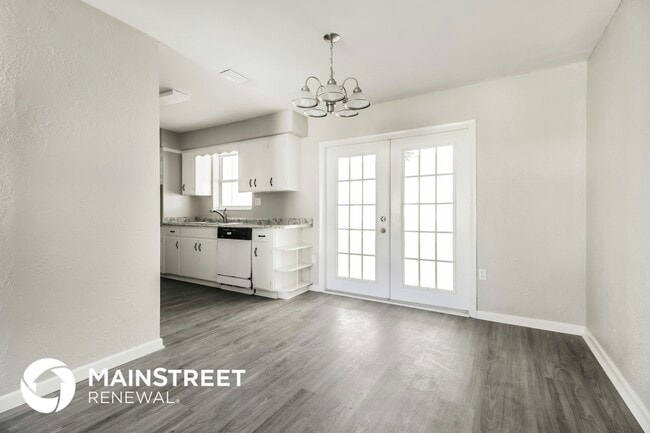 Building Photo - 1625 Rosedale St