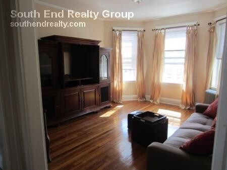 Primary Photo - 1568 Commonwealth Ave