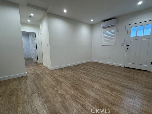 Foto del edificio - 6342 Vicland Pl