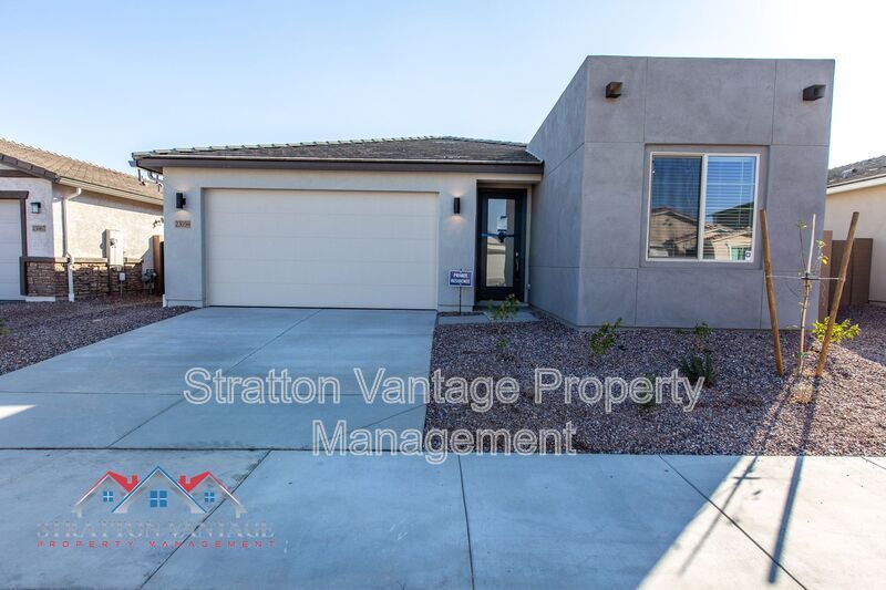 Foto principal - 23059 E Firestone Dr