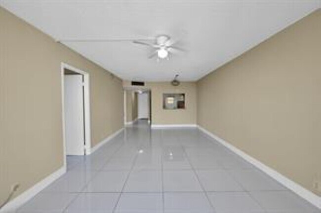 Foto del edificio - 4501 NE 21st Ave