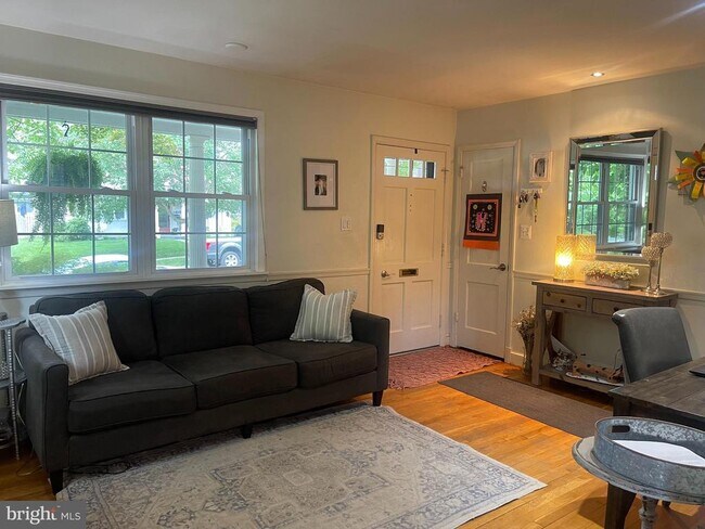 Foto del edificio - 4411 Edgefield Rd